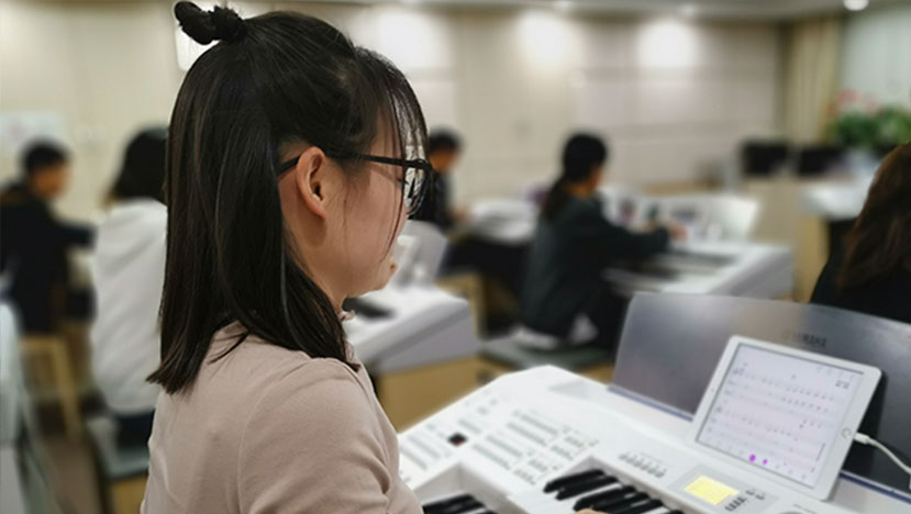 成人速成小組課程